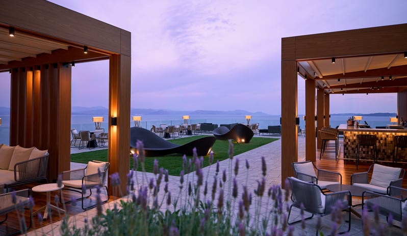 Starboard Lounge